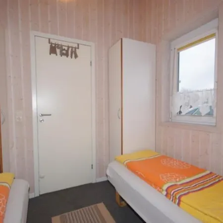 Prázdninový dům 4 Personen Mit Privatem Bootsteg, Direkter Seelage, Kanu Und Sauna In Otterndorf